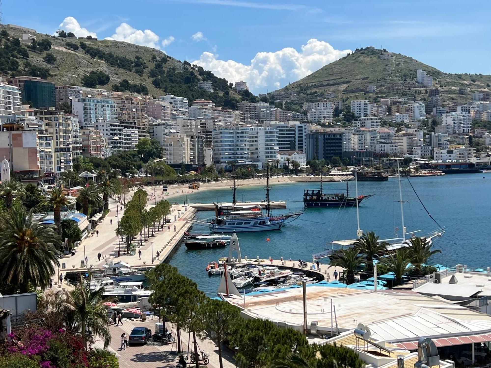 Hotel Real Sarande Exterior photo